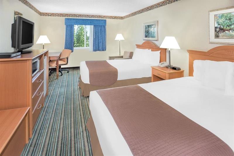 Surestay Plus Hotel By Best Western רדינג מראה חיצוני תמונה