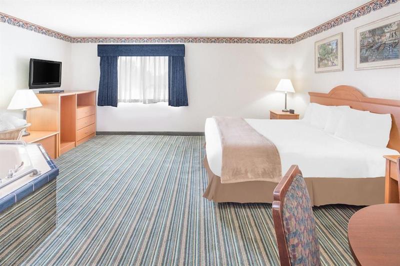 Surestay Plus Hotel By Best Western רדינג מראה חיצוני תמונה