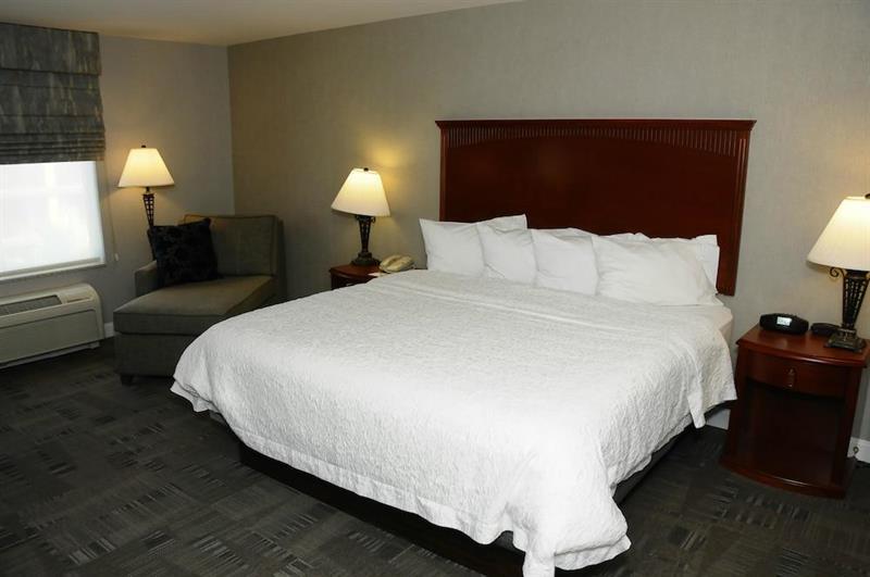 Surestay Plus Hotel By Best Western רדינג מראה חיצוני תמונה